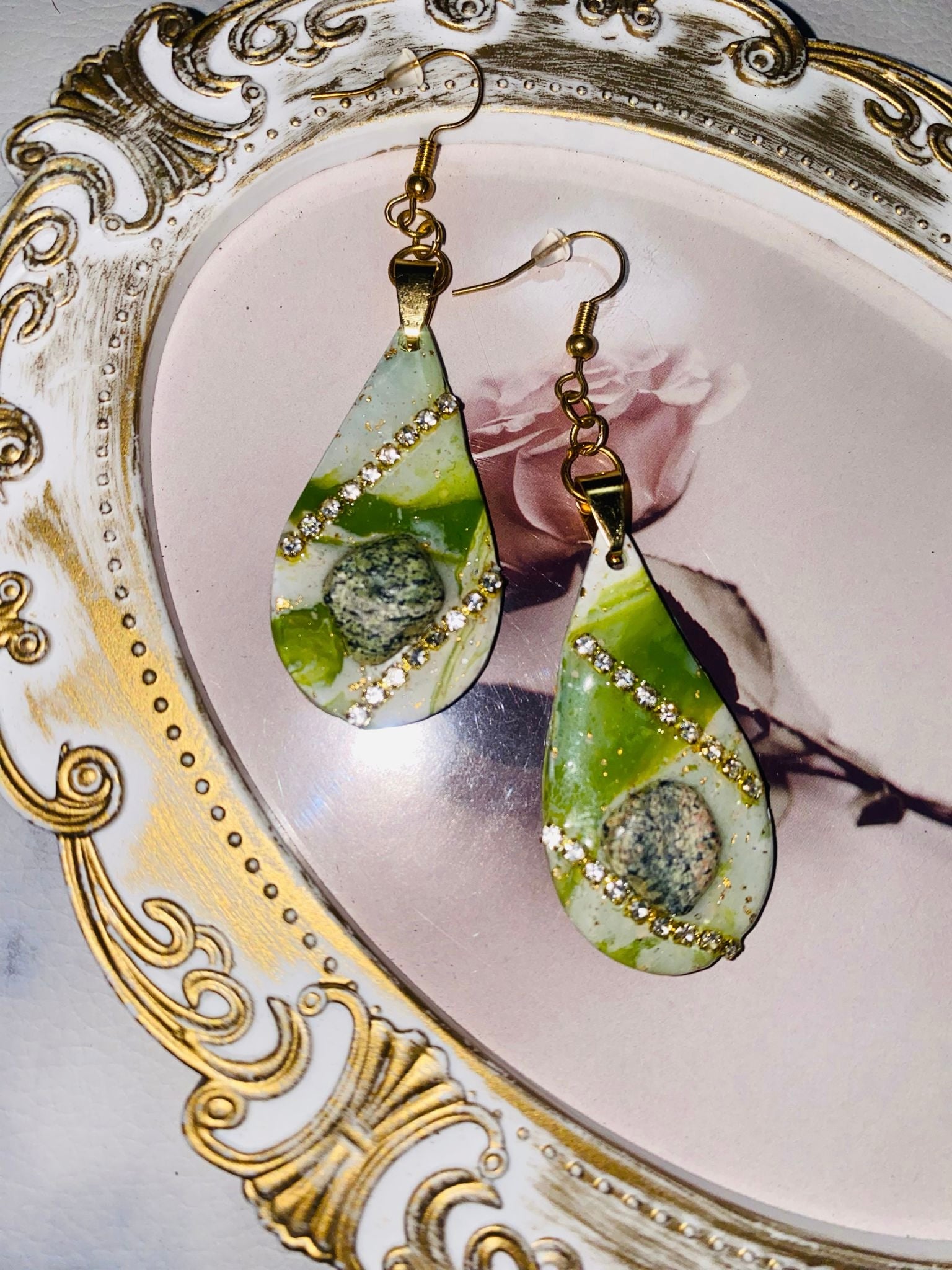 Brinco De Pedra Serpentinita Glambox