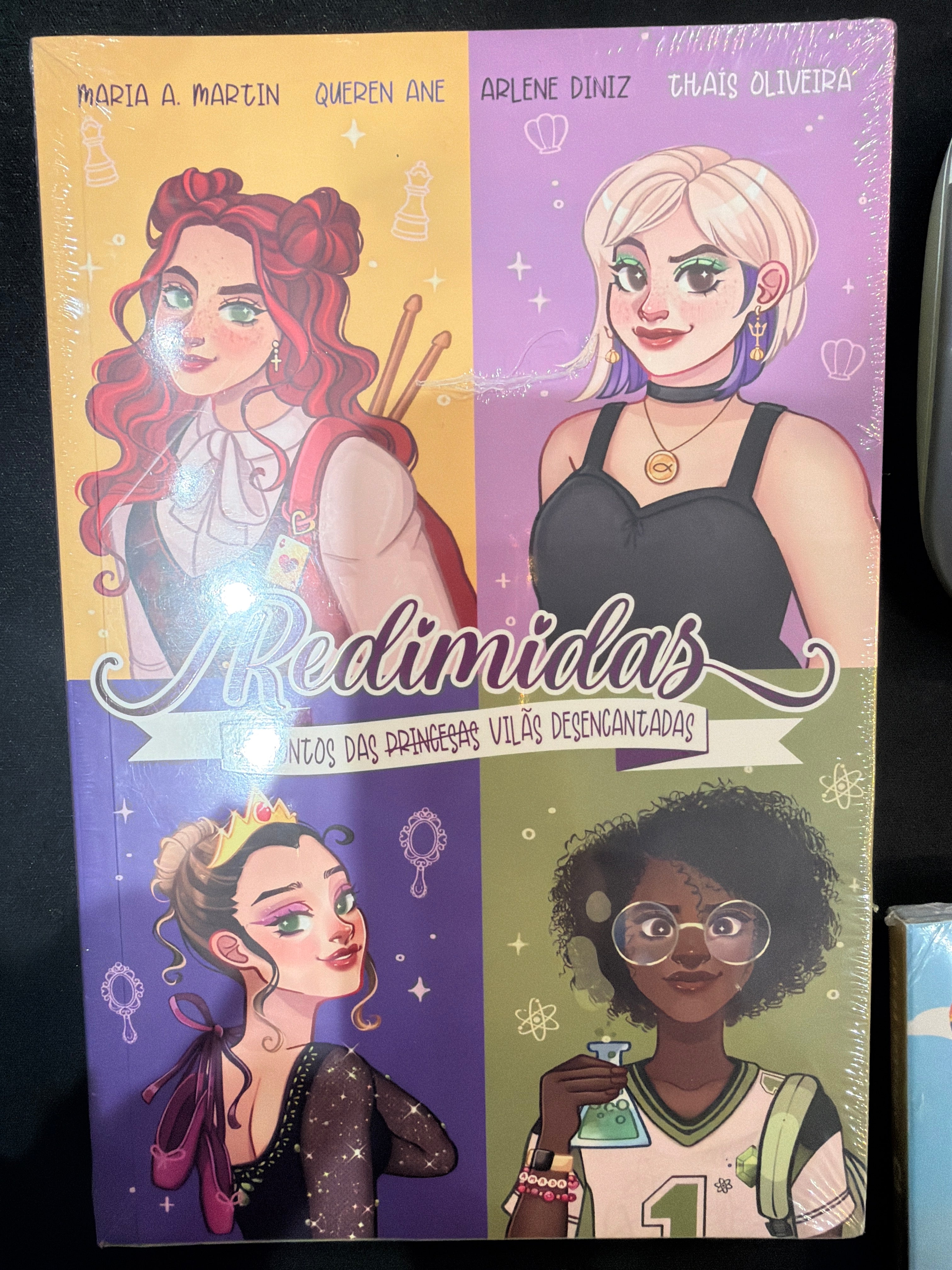 Os contos das princesas Vilãs Desencantadas