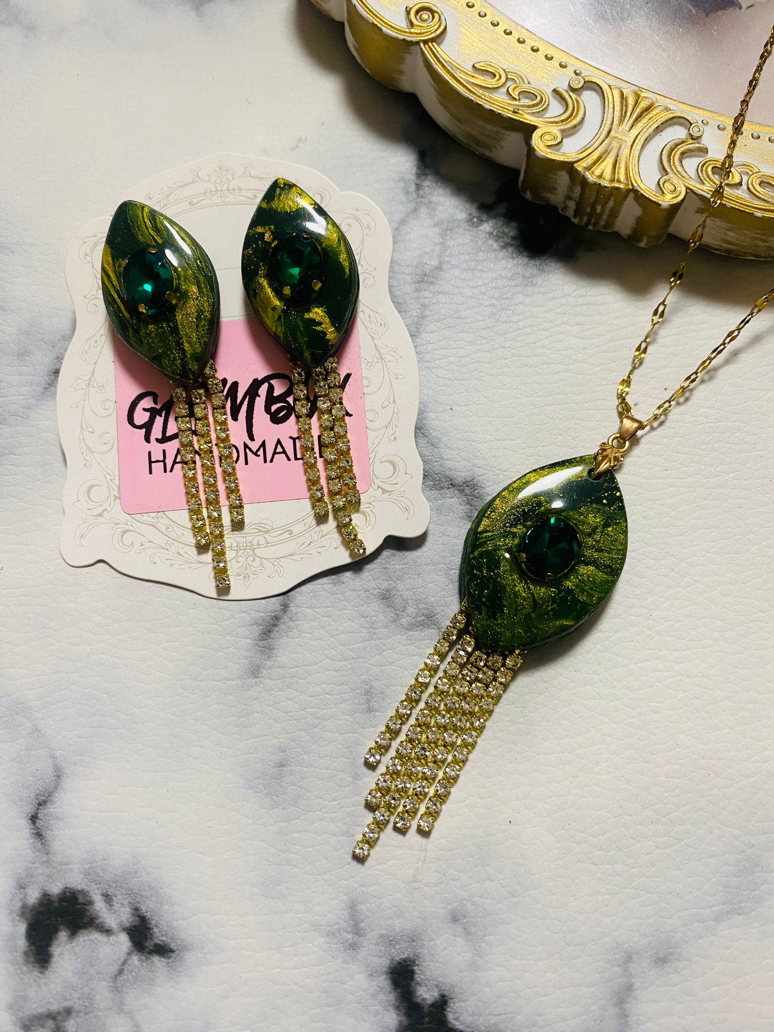 Brinco De Pedra Verde Glambox